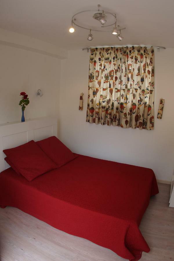 Le Petit Nid Villa Neuille-le-Lierre ภายนอก รูปภาพ